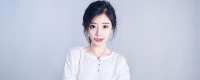 关于冯提莫简介(介绍一下冯提莫资料)