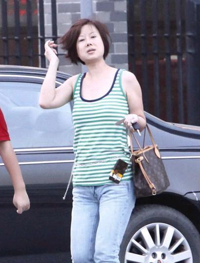 满文军老婆，满文军老婆个人资料(满文军第一任妻子照片)