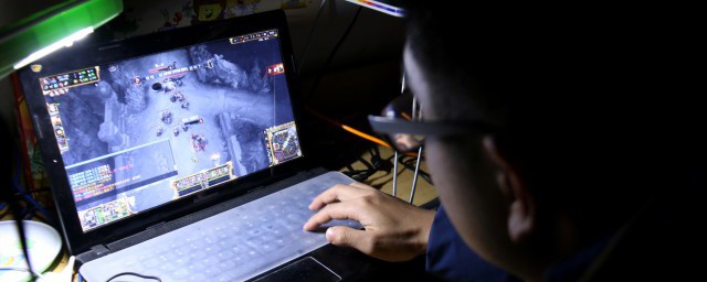 海蛟号对接车厢操作步骤(海蛟号车厢怎么拼接)