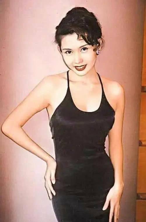 邱淑贞近照，陈数(邱淑贞如今的照片)