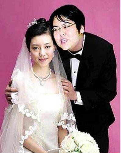 车晓婚礼,于震身价多少个亿(于震前妻婚纱照) 车晓婚礼,于震身价多少个亿(于震前妻婚纱照)
