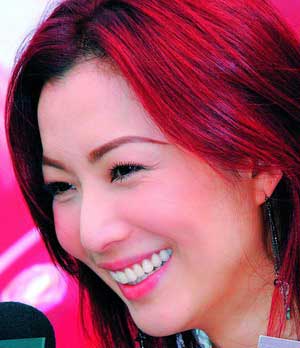 郑秀文发型图片，35岁男人的六种(郑秀文长发图片大全)