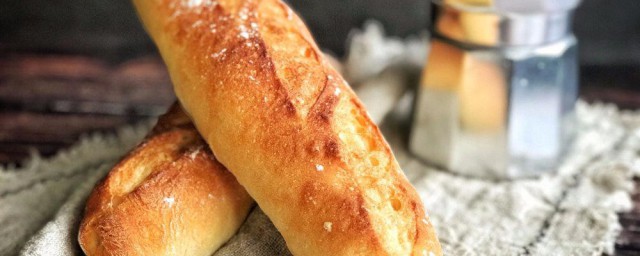 法棍面包做法步骤(法棍面包的制作过程)