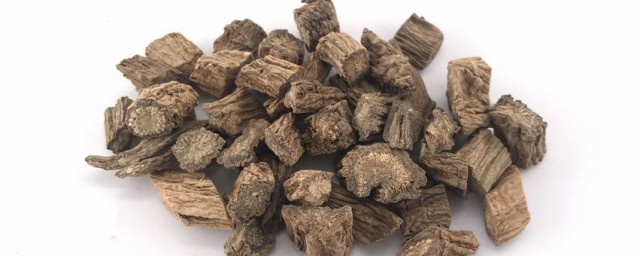 续断有什么功效与作用禁忌(续断的功效与作用叫续断吗)