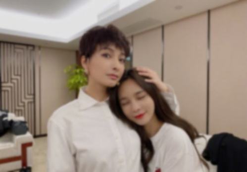 吴昕短发,吴昕的新发型(吴昕发型图片最新长发) 吴昕短发,吴昕的新发型(吴昕发型图片最新长发)