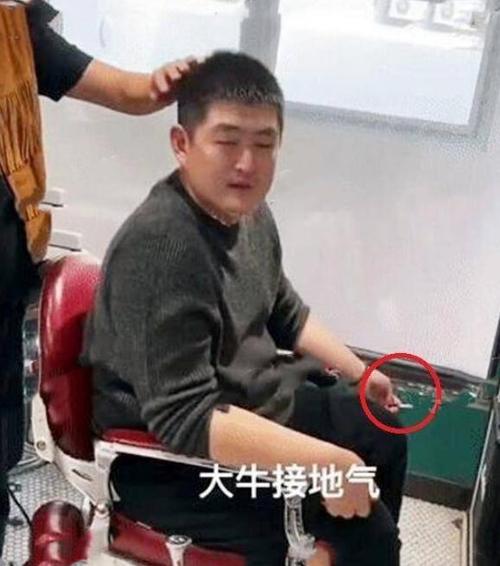 赵一楠，赵本山出什么事了(赵本山有什幺事)