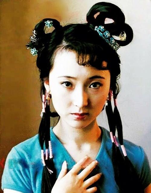 张玉燕，台湾老牌女明星(台湾演员张玉嬿近照)