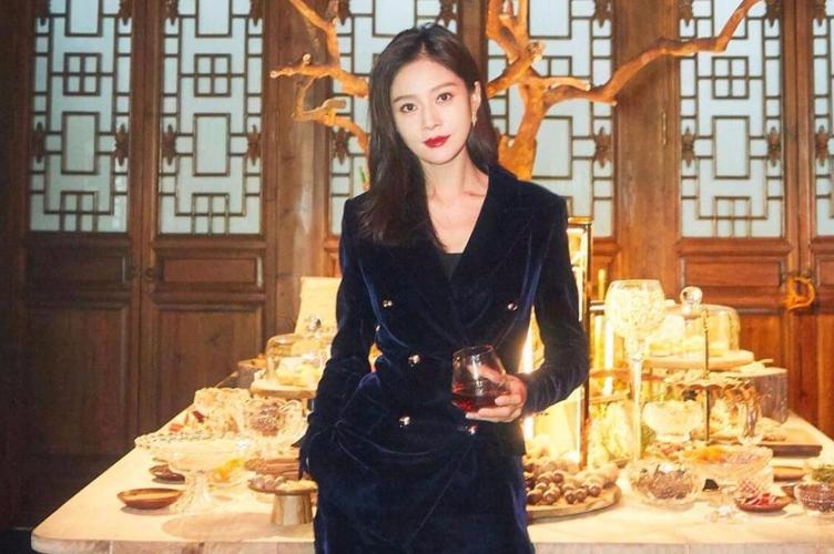 王媛可 元宇宙body