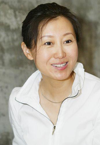 潘蔚微博,主持人潘蔚照片(潘蔚主持视频) 潘蔚微博,主持人潘蔚照片(潘蔚主持视频)