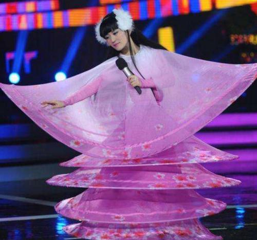 魏彩绮 元宇宙body 魏彩绮 元宇宙body