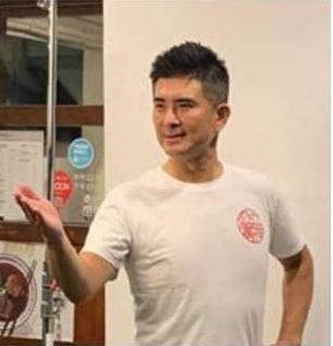 邵昕婷婷,邵昕年轻(邵昕的现任)