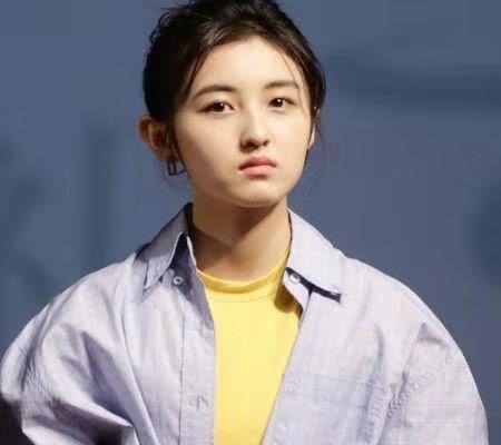 张子枫艺考分数 元宇宙