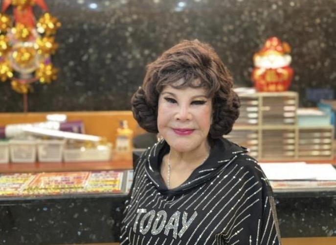 黄夏蕙年轻时照片,杨钧钧年轻的照(杨钧钧生活照) 黄夏蕙年轻时照片,杨钧钧年轻的照(杨钧钧生活照)