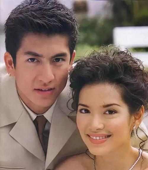 拼塔安，盾牌阵