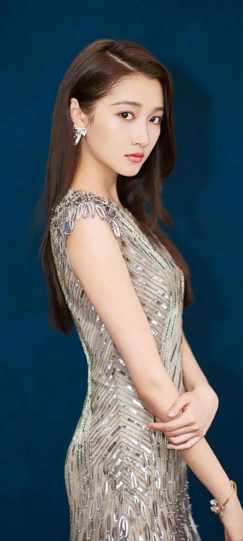 关晓彤的胸 元宇宙bo