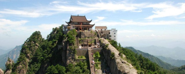 每个山的介绍(山有哪些山)