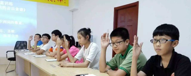 学习不好要掌握一技之长(想学个一技之长,不知道学什么好呢)