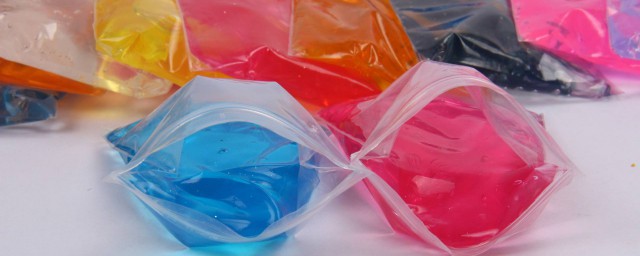 如何自制水晶泥(如何自制水晶泥无胶水)