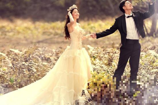 婚纱可以穿两次吗(同一件婚纱不能穿两次吗) 婚纱可以穿两次吗(同一件婚纱不能穿两次吗)
