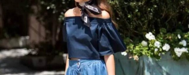 牛仔裙配3种外套轻松穿出大咖时尚(牛仔裙搭牛仔外套)