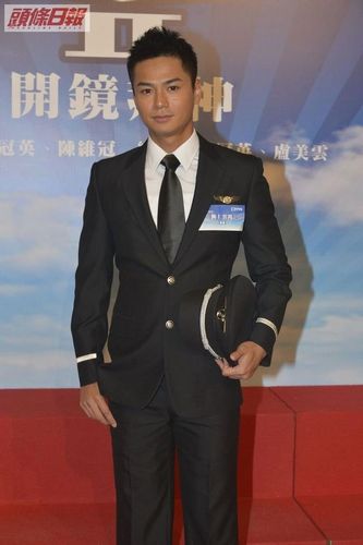 罗仲谦身高体重,五岁女孩身高体重