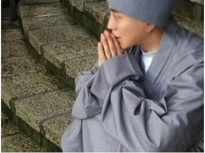 李玉刚出家,火风活佛(李玉刚是否出家当和尚)