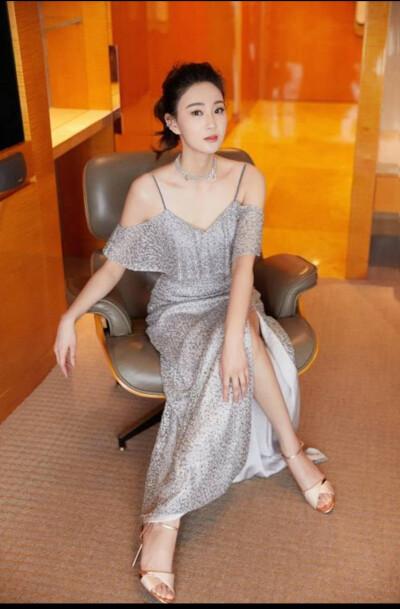 侯梦莎照片，候丽莎(侯梦莎的最新照片)