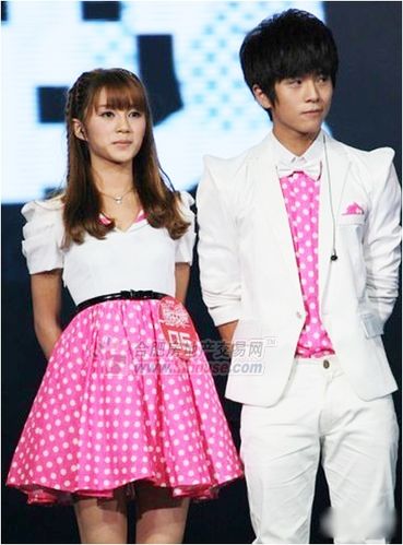 武艺的女朋友是谁，唐嫣的闺蜜是谁(唐嫣手下的女艺人)