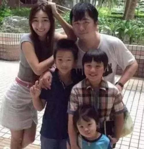 小小彬的妈妈,小小彬是谁(小彬彬和小小彬是什么关系)