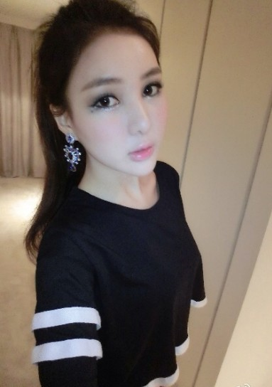 郭美美海天盛宴,郭美美(郭美美等13人) 郭美美海天盛宴,郭美美(郭美美等13人)