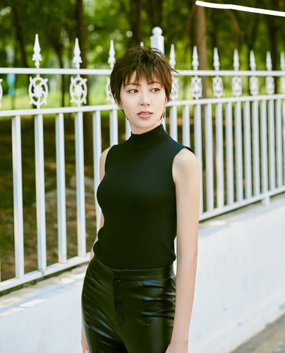 主持人紫檀，央视主持人紫凝图片(央视主持人紫檀简历)