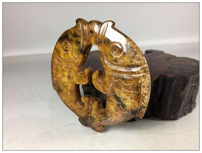 双鱼玉佩事件5张图真实，清代双鱼(双鱼玉佩事件5张图真实镜面湖)