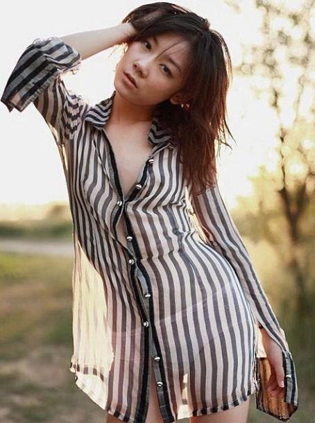 人体艺术苏紫紫，徐静蕾字体(徐静蕾是什么字体)