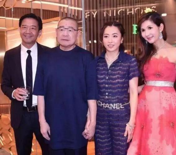 李嘉欣许晋亨，何超琼为什么不结婚(李嘉欣和何超琼什么关系)