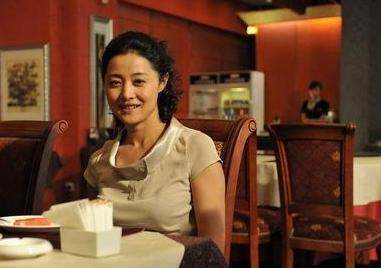 刘蓓吴秀波，吴秀波刘蓓电视剧(刘蓓是吴秀波的贵人)