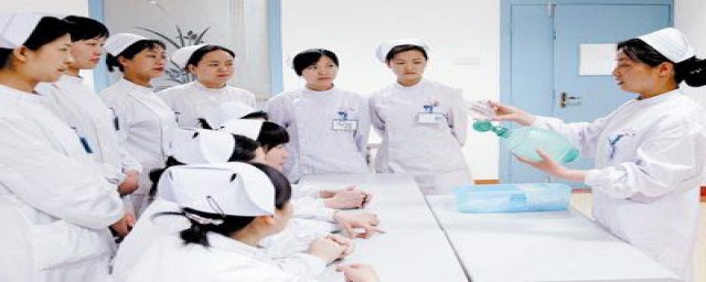 取得相应专业博士学位即可以参加主管护师考试(护理博士研究生毕业可以直接考主管吗)