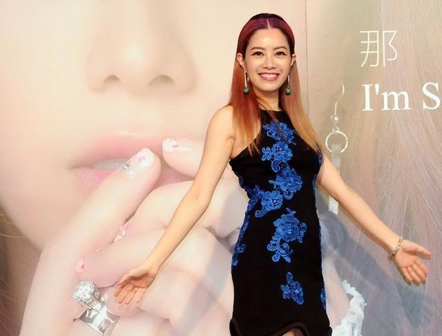 徐怀钰怎么了，徐怀钰因为什么不火(徐怀钰当时有多火)