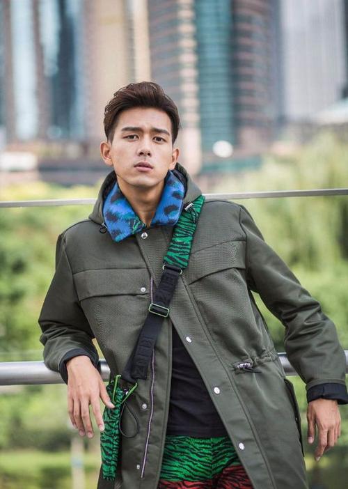 李现反同，李现崆峒卖腐第一人(李现恐同卖腐怎么回事)