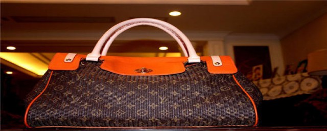 LV购物袋如何鉴别真伪(lv手袋真伪辨别)