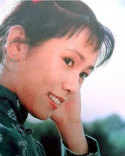 演员洪学敏，赵英华(演员洪真英)