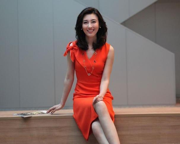 央视主持人李红老公,央视李红丈夫(央视著名主持人李红的丈夫是谁)