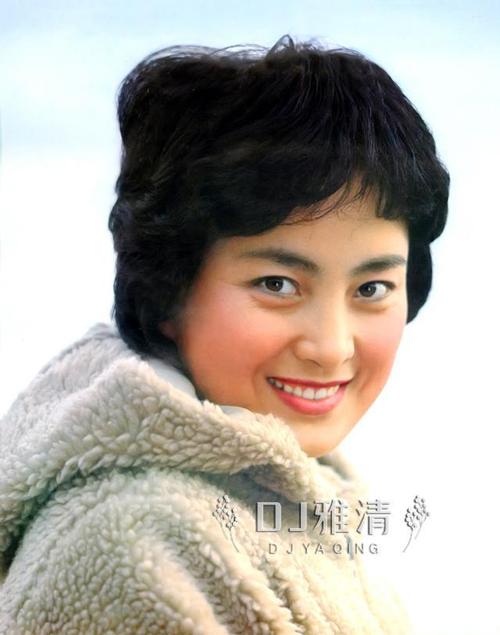 周慧敏最美图片，周慧敏海报照片(周慧敏的美照)