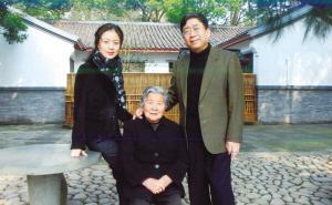 马兰结过几次婚,董卿密春雷(密春雷是董卿第几个老公)