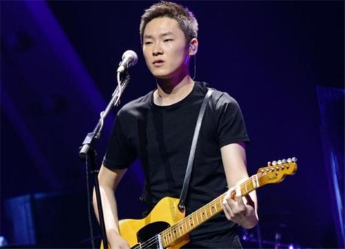 梁博父亲是谁，加多宝和梁博什么关(梁博是谁儿子)