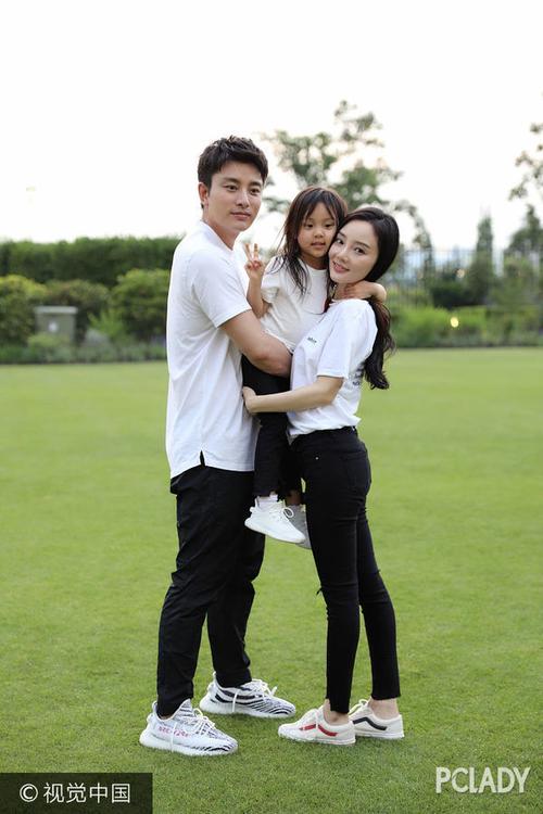 贾乃亮和李小璐离婚了吗,李小璐p(李小璐和贾乃亮真的离婚了吗?) 贾乃亮和李小璐离婚了吗,李小璐p(李小璐和贾乃亮真的离婚了吗?)