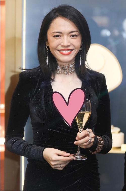 姚晨图片，姚晨侧脸(姚晨形象照)