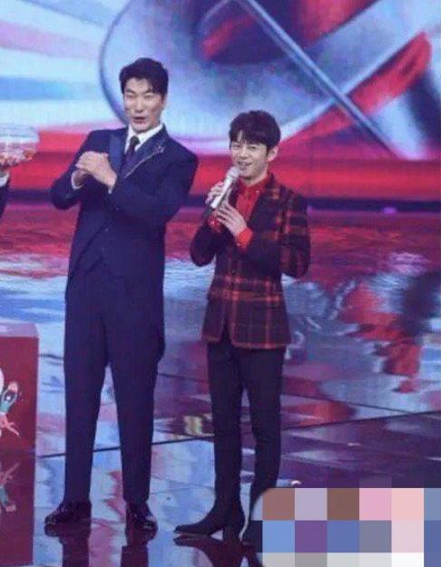 何炅到底多高,鹿晗真实身高(何炅身高实际身高多少)