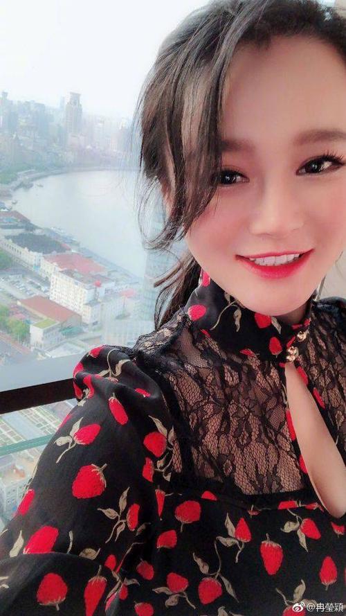 冉莹颖整容,baby整容为什么不(baby真的整容过吗)