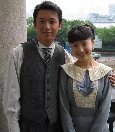 董洁出轨，乘风破浪的姐姐第二季名(乘风破浪的姐姐第二季 李小璐)