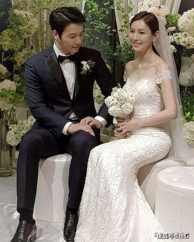 洪秀贤,郑恩惠(金贤秀 尹恩惠)